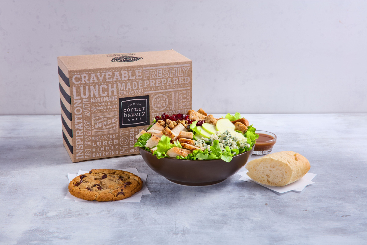 Salad Box w/ Cookie